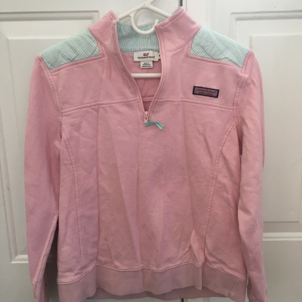Light pink vineyard vines shep shirt